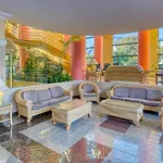 Senator Hotel