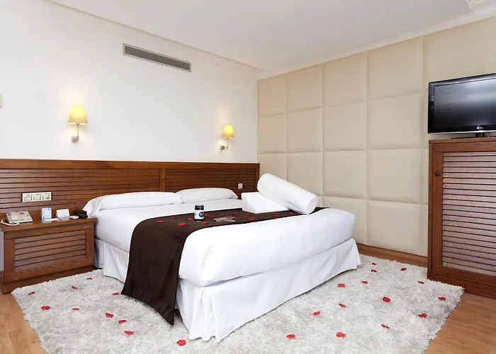 Hotel Senator