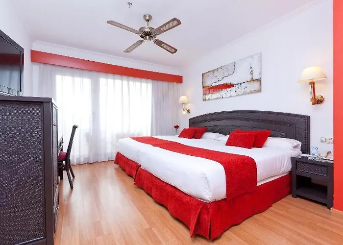 Senator Hotel 4*